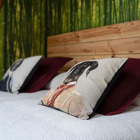 Housingleon - Five Rooms Esterno foto