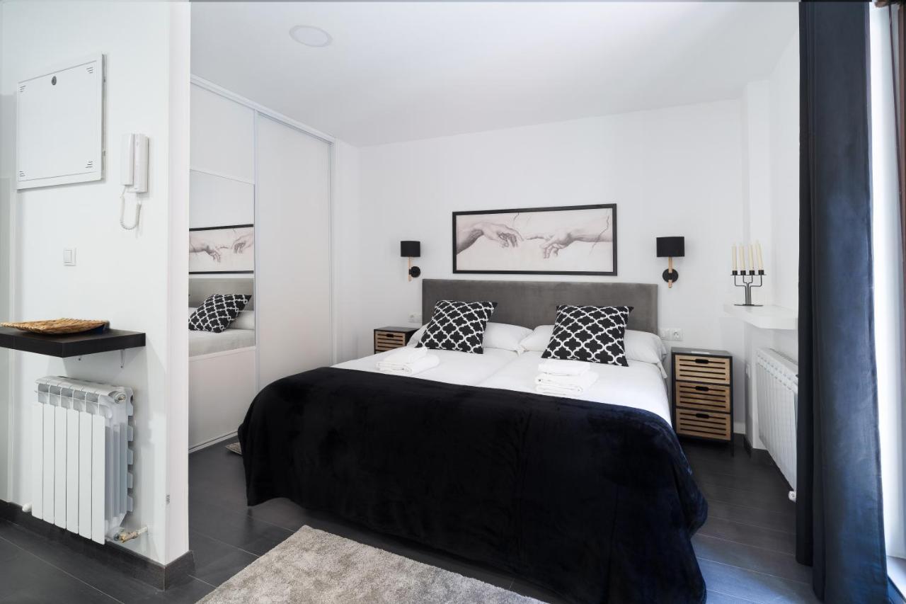 Housingleon - Five Rooms Esterno foto